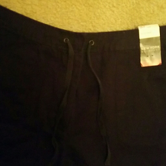 (3 for $20) Black shorts - Picture 2 of 6